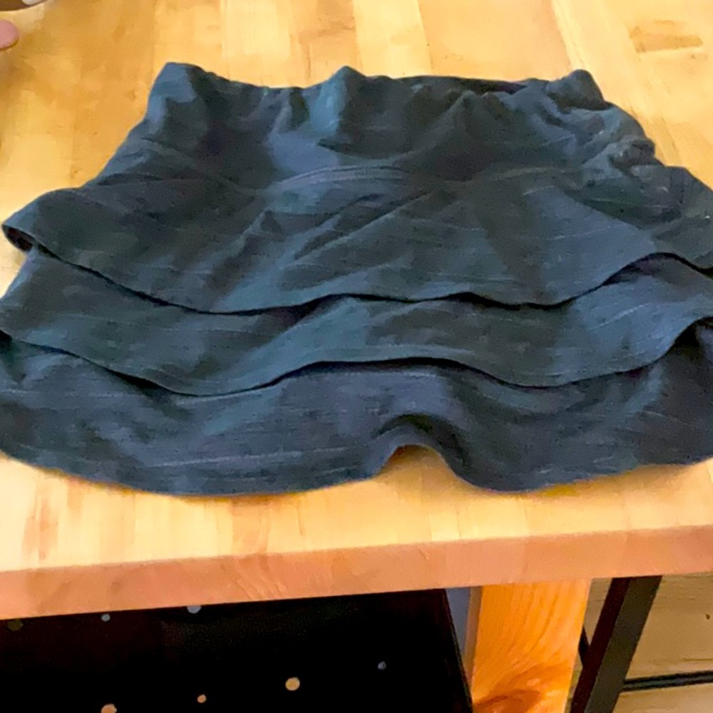 Athleta skirt size xxs used excellent condition beautiful skirt